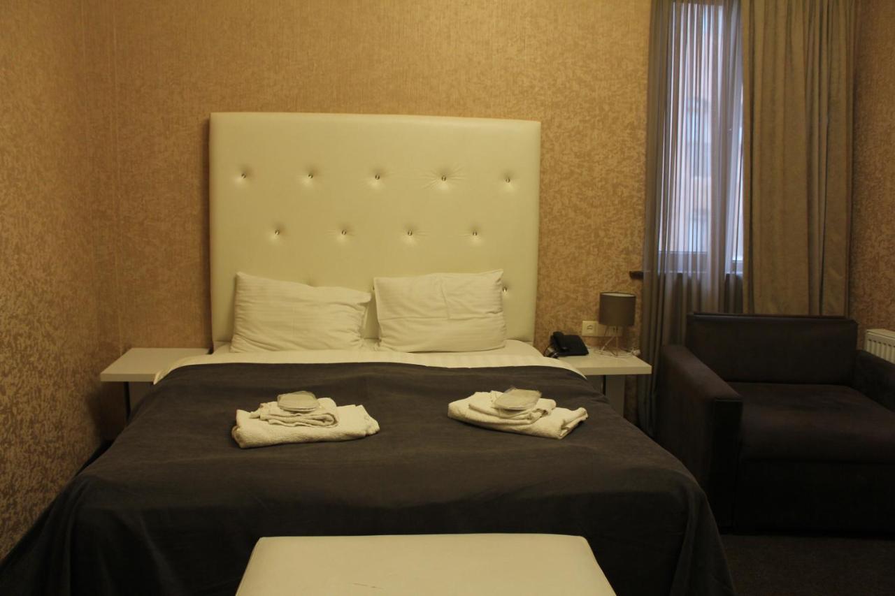 Hotel Plaza 第比利斯 外观 照片